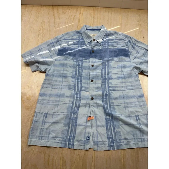 Tommy Bahama Men's Shirt Size XL 100% Silk ￼Button Up Solid Blue Original Fit - Picture 1 of 8